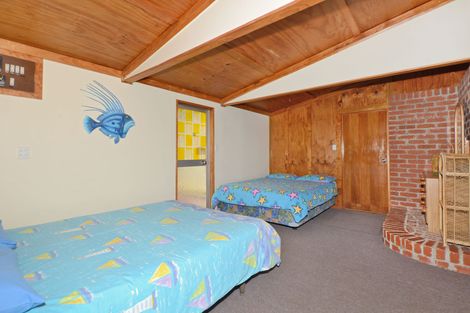 Photo of property in 5 Waetford Road, Matapouri, Whangarei, 0173