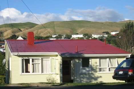 Photo of property in 175 Castor Crescent, Cannons Creek, Porirua, 5024