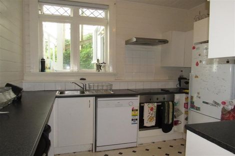 Photo of property in 195 The Terrace, Wellington Central, Wellington, 6011