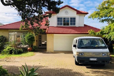 Photo of property in 95a Glenmore Road, Sunnyhills, Auckland, 2010