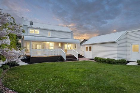 Photo of property in 158 Weston Road, St Albans, Christchurch, 8052