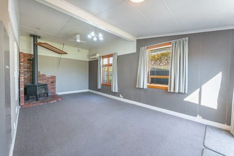Photo of property in 35 Raymond Street, West End, Timaru, 7910