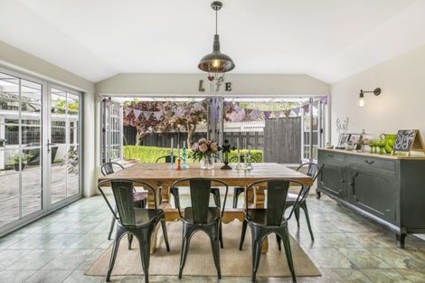 Photo of property in 57 Wordsworth Street, Leamington, Cambridge, 3432