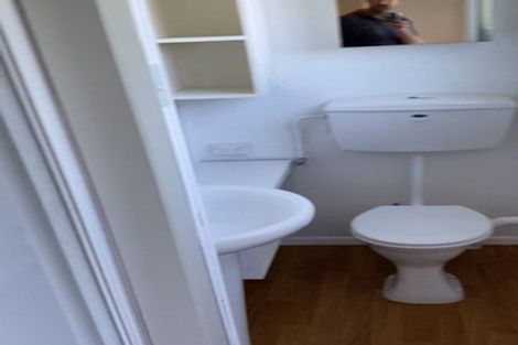 Photo of property in 70 Homebush Road, Khandallah, Wellington, 6035