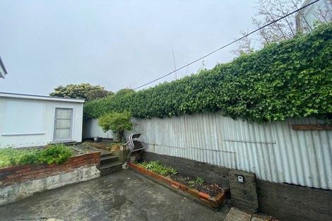 Photo of property in 14 Yale Road, Mount Cook, Wellington, 6021