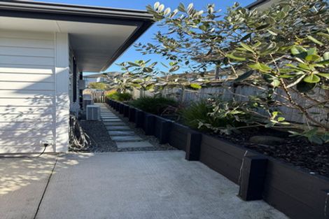Photo of property in 6 Maylee Crescent, Gulf Harbour, Whangaparaoa, 0930