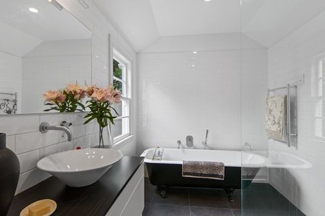 Photo of property in 290 Papanui Road, Merivale, Christchurch, 8052