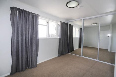Photo of property in 33 Flay Crescent, Burnside, Christchurch, 8053