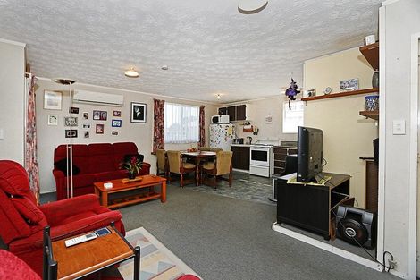 Photo of property in 11 Wilson Road, Opunake, 4616