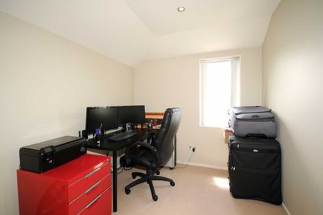 Photo of property in 94a Packe Street, Edgeware, Christchurch, 8013