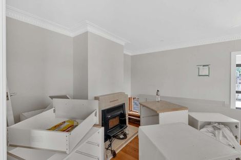 Photo of property in 8 Paerata Road, Pukekohe, 2120