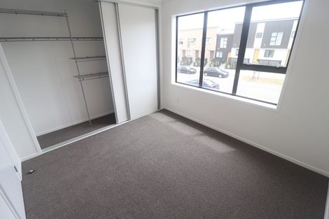 Photo of property in 20 Wai Place, Westgate, Auckland, 0614