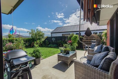 Photo of property in 1 Carrick Place, Mosgiel, 9024