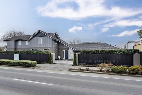 Photo of property in 2 Snowdon Road, Fendalton, Christchurch, 8052