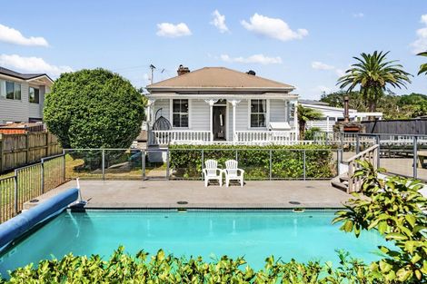 Photo of property in 12 The Avenue, Albany, Auckland, 0632