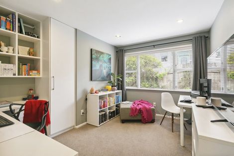 Photo of property in 12 Clutha Avenue, Khandallah, Wellington, 6035