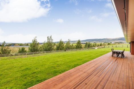 Photo of property in 117 Kingsdale Park Drive, Aokautere, Palmerston North, 4471