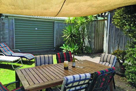 Photo of property in 5 Waetford Road, Matapouri, Whangarei, 0173