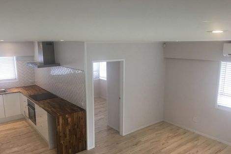 Photo of property in 64 West Coast Road, Glen Eden, Auckland, 0602