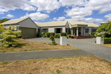 Photo of property in 2 Vaucluse Drive, Nukuhau, Taupo, 3330