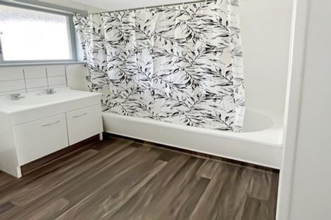 Photo of property in 16 Kauri Street, Gonville, Whanganui, 4501