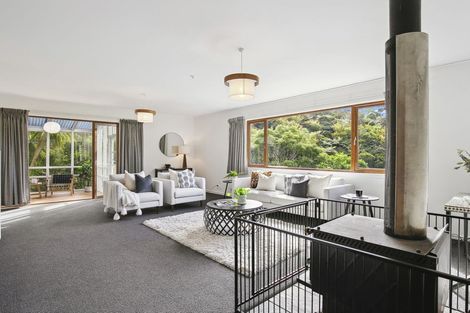 Photo of property in 55 Makara Road, Karori, Wellington, 6012