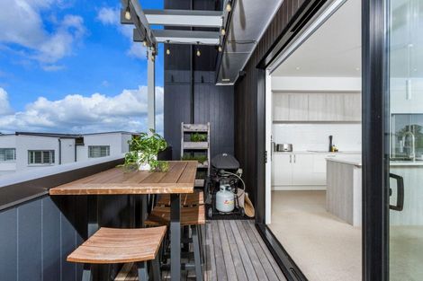 Photo of property in 77 Bomb Point Drive, Hobsonville, Auckland, 0616