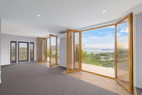 Photo of property in 14 Selwyn Road, Lyttelton, 8082