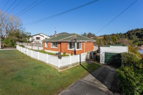 Photo of property in 61 Martin Road, Fairfield, Dunedin, 9018