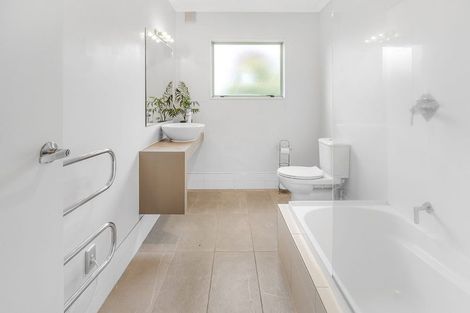 Photo of property in 19 Rostrevor Street, Hamilton Central, Hamilton, 3204