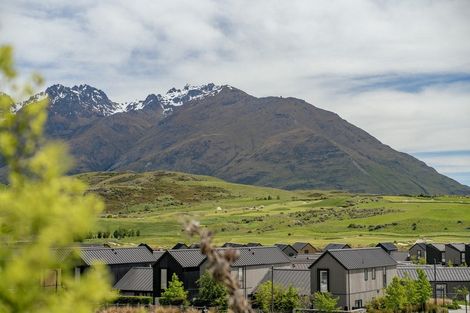 Photo of property in 1 Torridon Court, Jacks Point, Queenstown, 9371