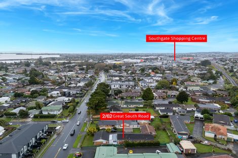 Photo of property in 2/62 Great South Road, Papatoetoe, Auckland, 2025