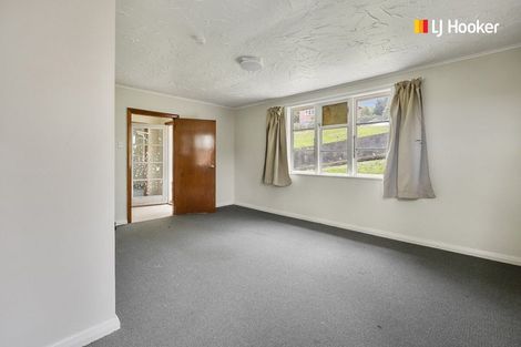 Photo of property in 82 Panmure Avenue, Calton Hill, Dunedin, 9012