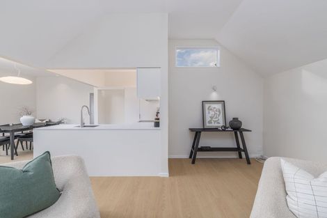 Photo of property in 1/129 Papanui Road, Merivale, Christchurch, 8014