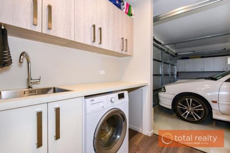 Photo of property in 1/76 Amyes Road, Hornby, Christchurch, 8042