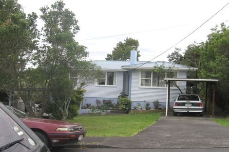 Photo of property in 1/39 Roberts Road, Glenfield, Auckland, 0629