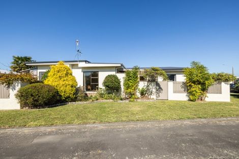Photo of property in 10 Cassino Crescent, Onekawa, Napier, 4110
