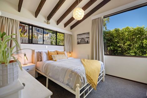 Photo of property in 4b Caples Place, Fernhill, Queenstown, 9300