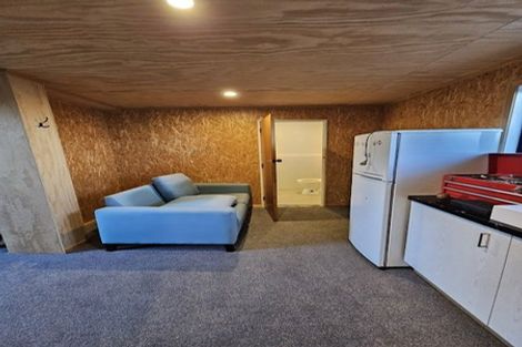 Photo of property in 19b Aorangi Road, Paraparaumu, 5032