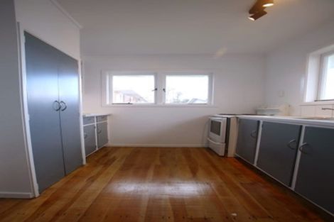 Photo of property in 1/18 Toru Street, Te Atatu Peninsula, Auckland, 0610