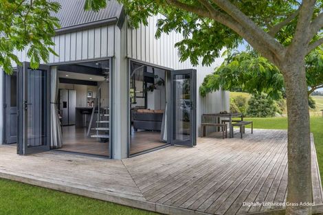 Photo of property in 10 Strong Road, Te Pahu, Hamilton, 3285