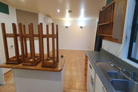 Photo of property in 43 Vasanta Avenue, Ngaio, Wellington, 6035