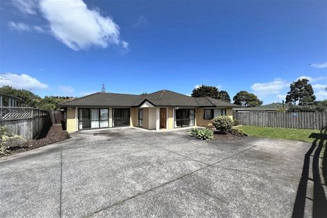 Photo of property in 33a Minaret Drive, Bucklands Beach, Auckland, 2014