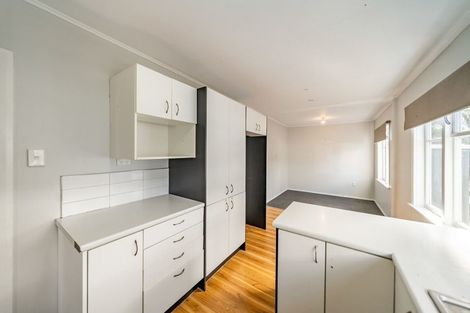 Photo of property in 5 Bythell Street, Wainuiomata, Lower Hutt, 5014