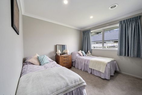 Photo of property in 31 Waipunahau Road, Waikanae, 5036