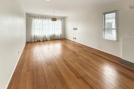 Photo of property in 37 Lyndhurst Street, Takaro, Palmerston North, 4412