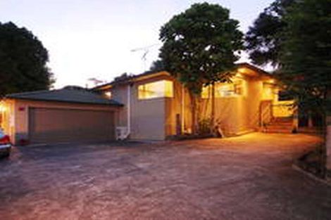 Photo of property in 1/91 Weldene Avenue, Glenfield, Auckland, 0629