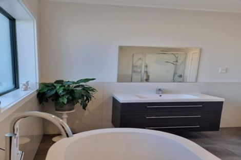 Photo of property in 339 Queens Drive, Windsor, Invercargill, 9810