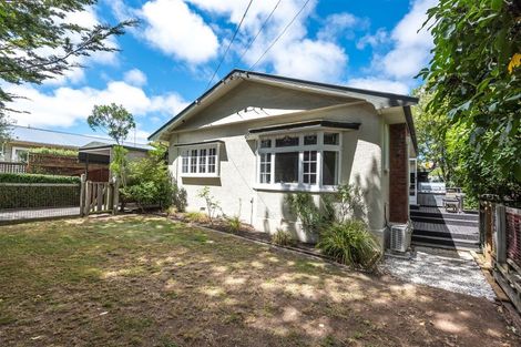 Photo of property in 16 Ford Road, Opawa, Christchurch, 8023