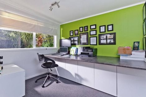 Photo of property in 20 Alexander Avenue, Torbay, Auckland, 0630